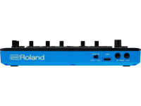 Roland J-6 painel de ligações